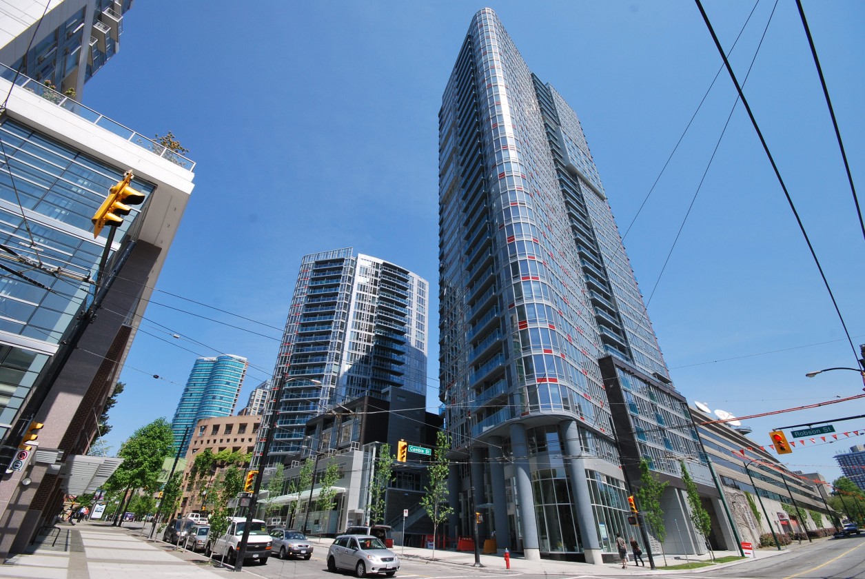 3201 - 233 Robson Street, Vancouver — For Sale @ $699,999