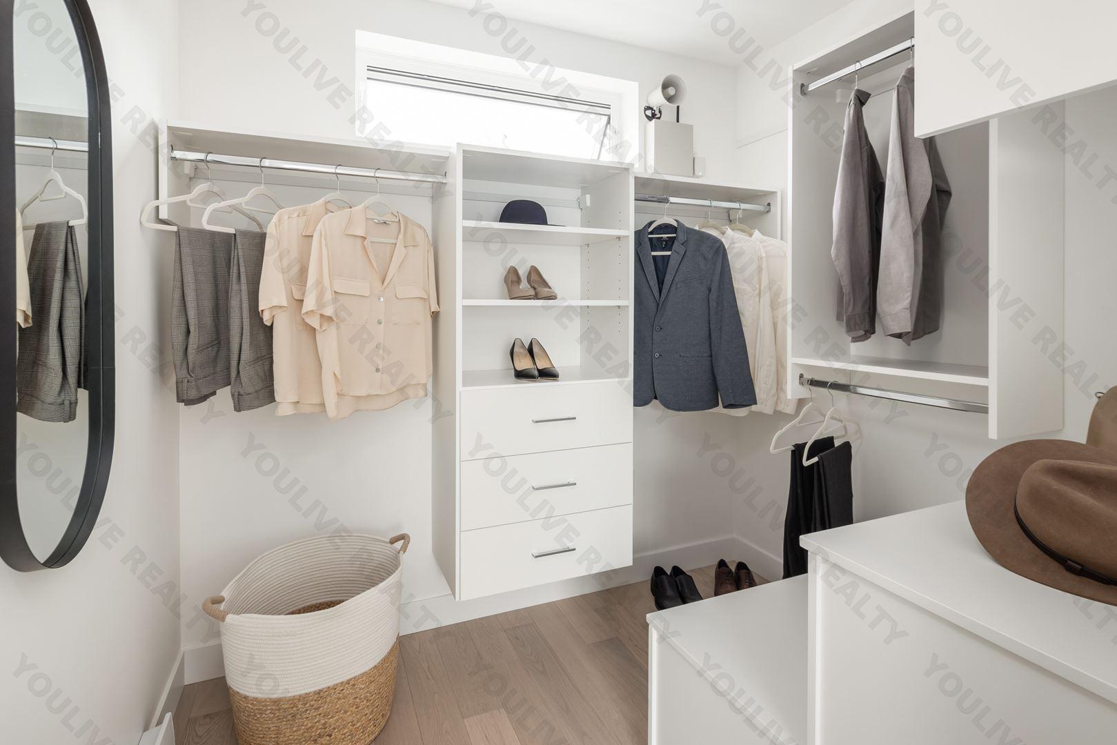Kai Kitsilano | 2129 7th Avenue W, Vancouver | YouLive.ca
