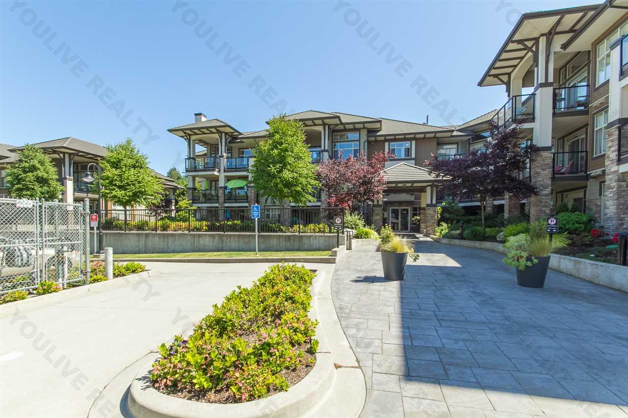 Edgewater | 15145 36 Avenue, Surrey | YouLive.ca