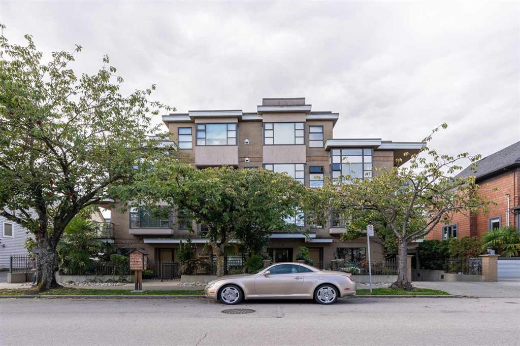 Kits Palisades 2119 Yew Street, Vancouver YouLive.ca