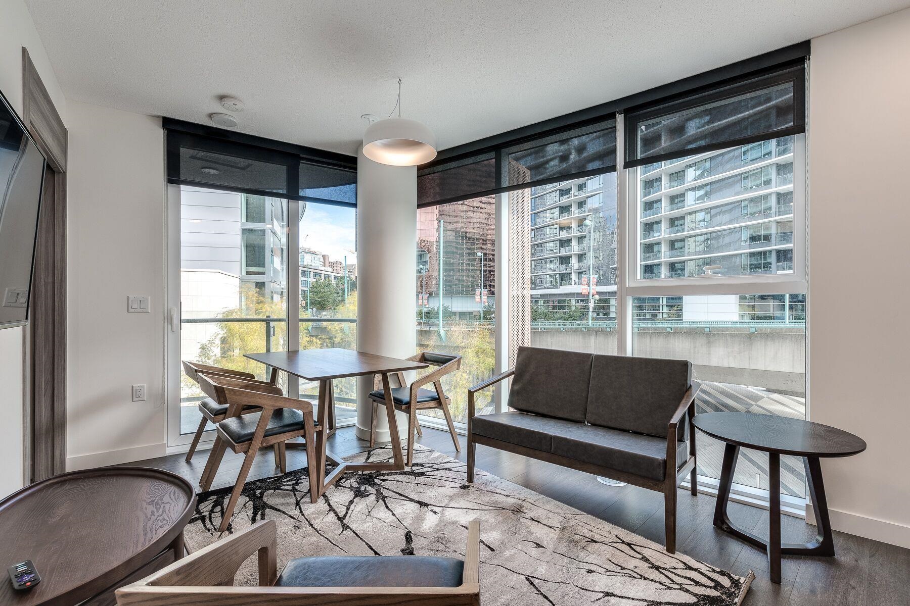 381 87 Nelson Street Vancouver - MLS: R2948361