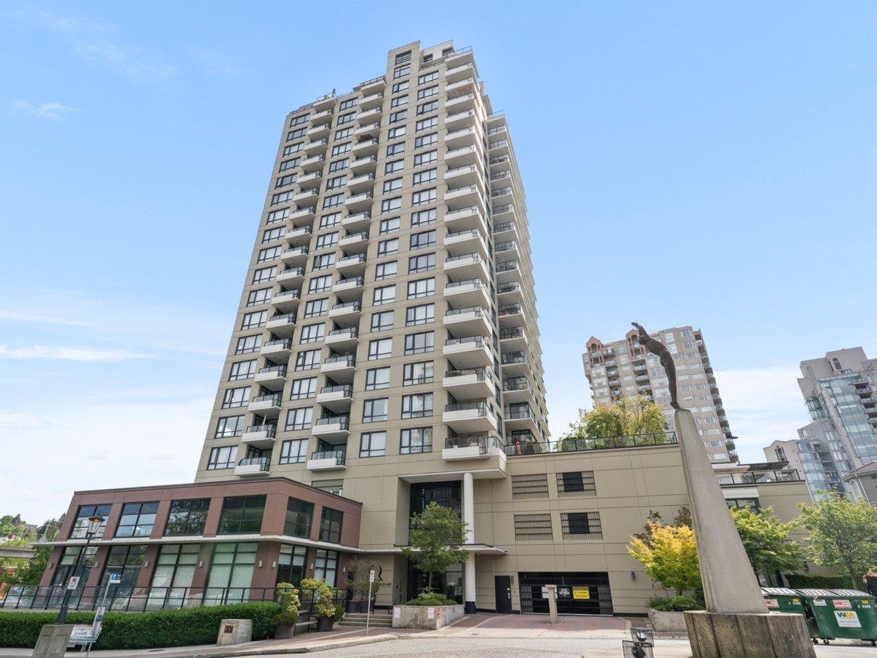 1008 1 Renaissance Square New Westminster - MLS: R2969966