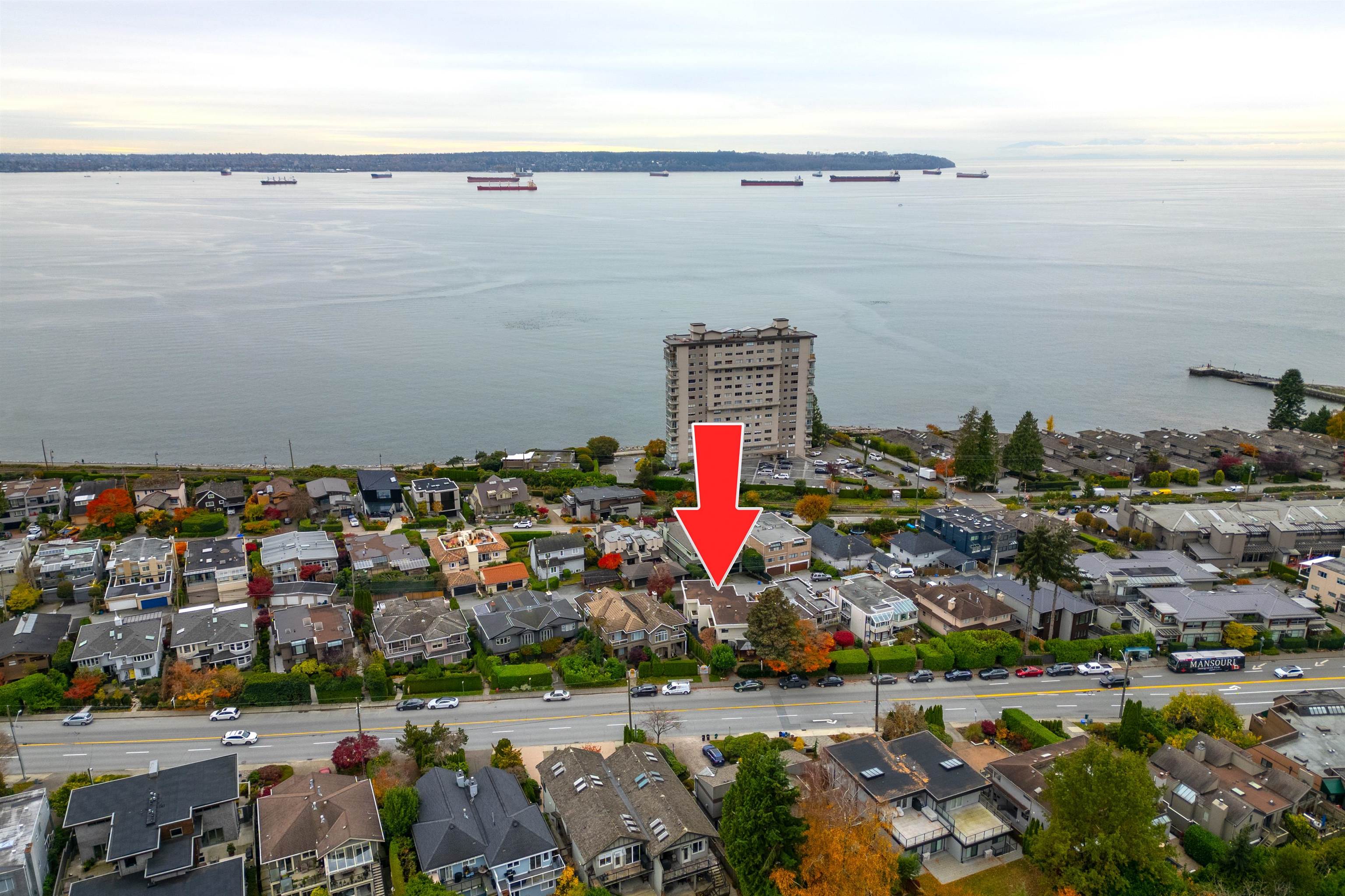 2364 Marine Drive West Vancouver - MLS: R2976710