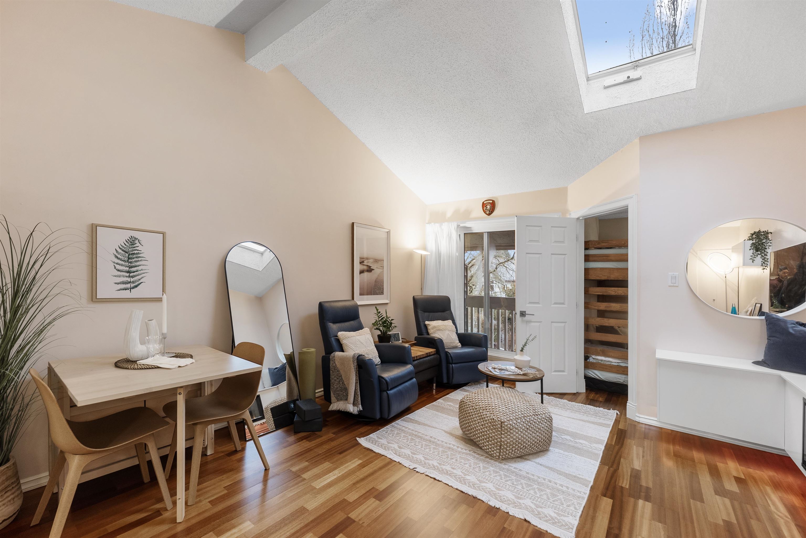317 1545 E 2nd Avenue Vancouver - MLS: R2982604