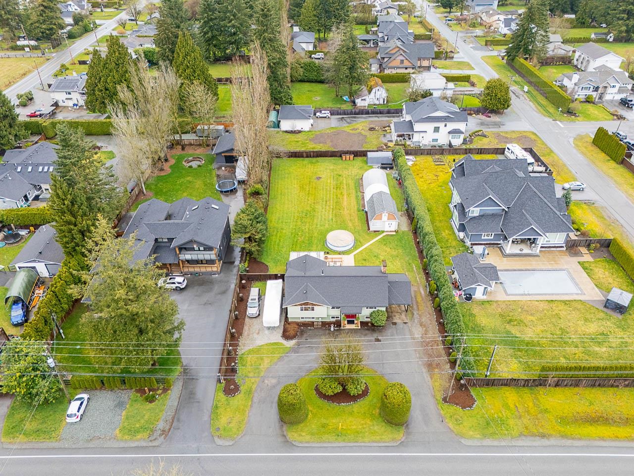 24457 56 Avenue Langley - MLS: R2982761